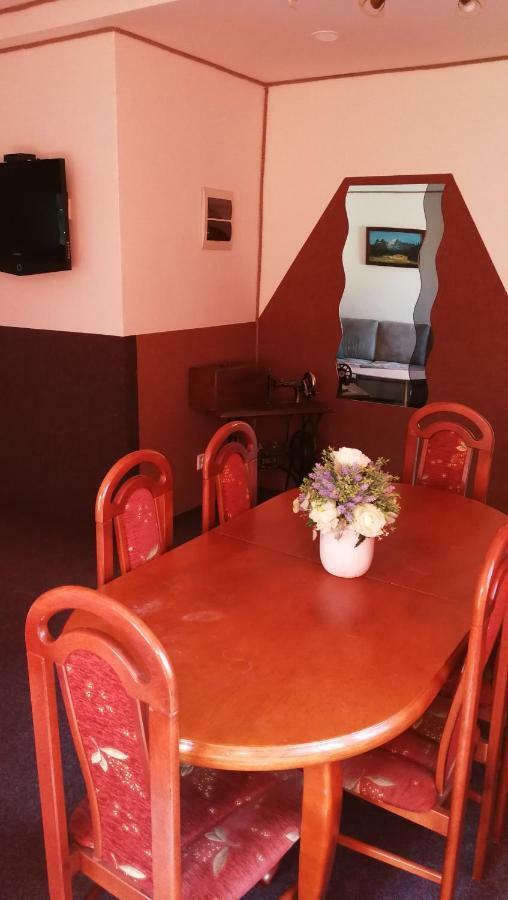 Gasthaus Chata Eliska Stará Lesná Exterior foto